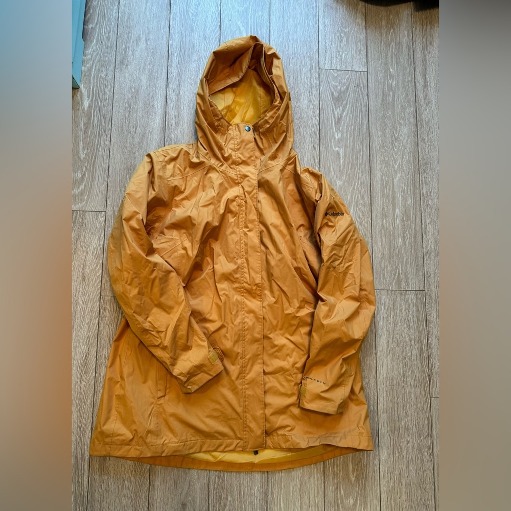 Women’s Columbia Rain Jacket Coat